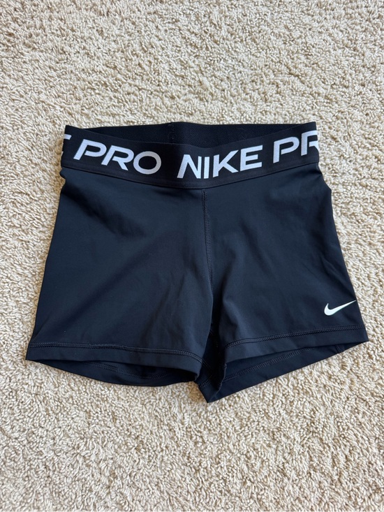 Nike Pants - Nike Pro Biker Shorts